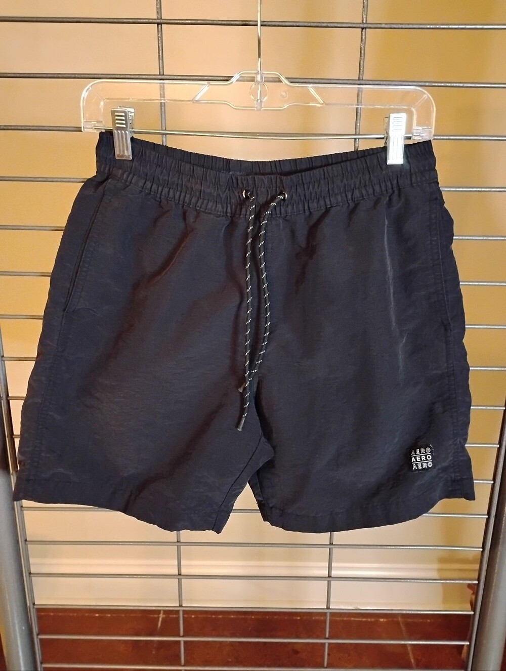 Aeropostale Mens Athletic Shorts Navy Blue Lightweight Workout Gym Wear Mesh Top